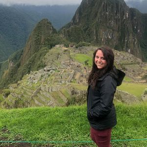 Meet your Posher, Danae